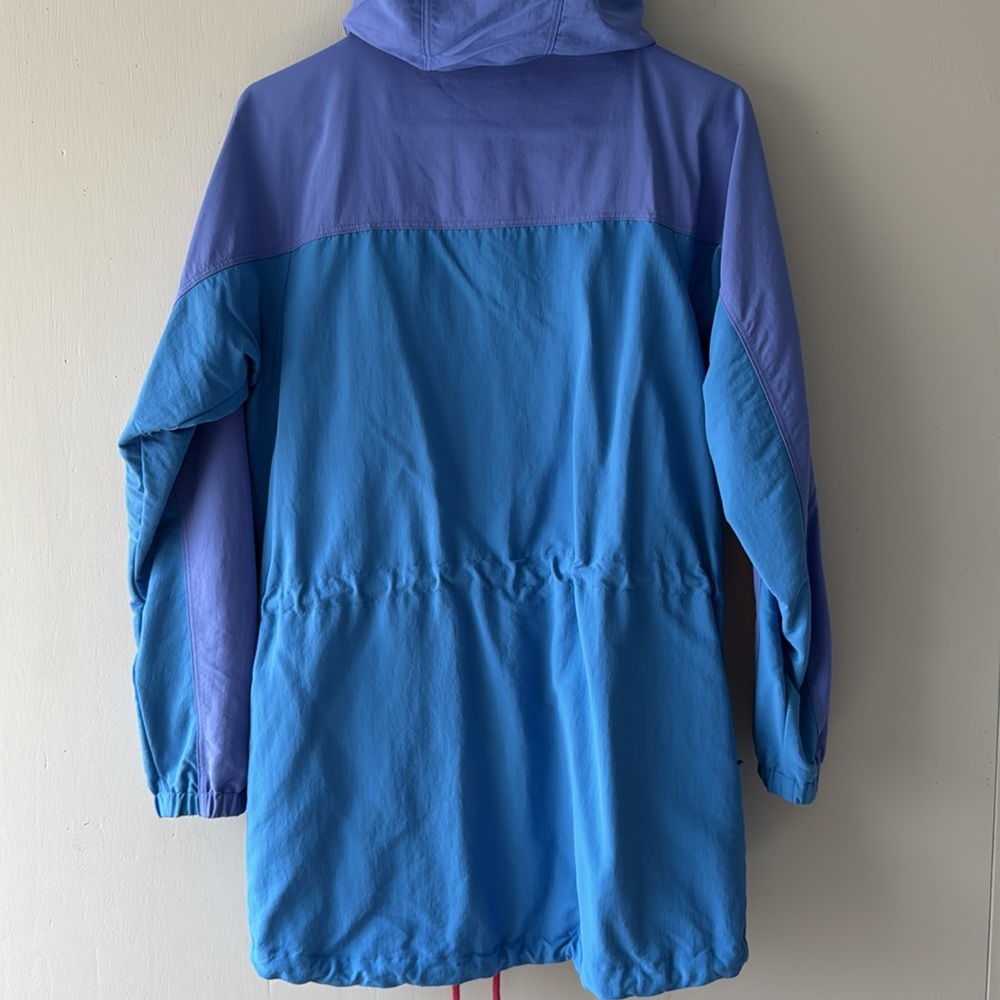 Women’s Patagonia hooded parka - Picture 4 of 9